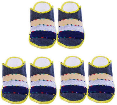 

Champaliya Slippers, Multicolor