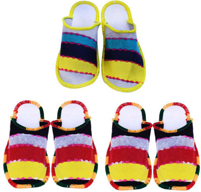 

Shilipi Perokars Slippers, Multicolor