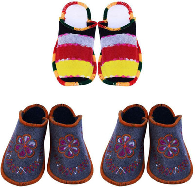 

Shilipi Perokars Slippers, Multicolor