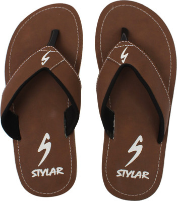 

Stylar Flip Flops, Brown