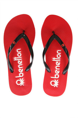 

United Colors of Benetton Flip Flops, Red