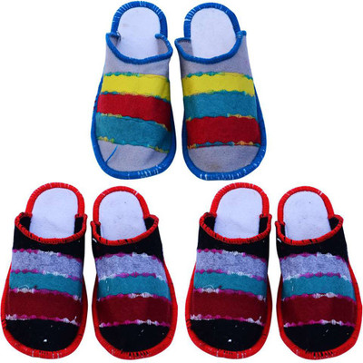 

Shilipi Perokars Slippers, Multicolor