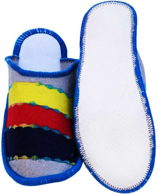 

Champaliya Slippers, Multicolor