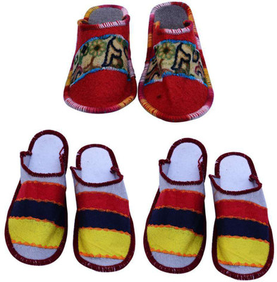 

Champaliya Slippers, Multicolor