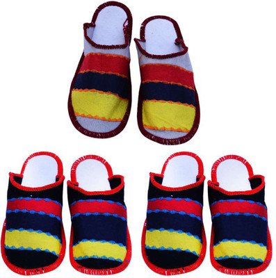 

Shilipi Perokars Slippers, Multicolor
