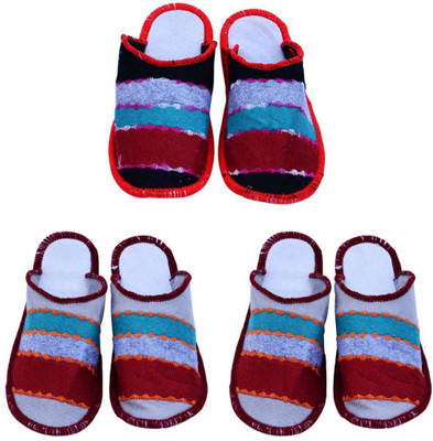 

Shilipi Perokars Slippers, Multicolor