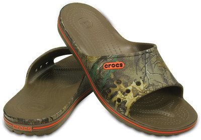 

Crocs Flip Flops, Brown