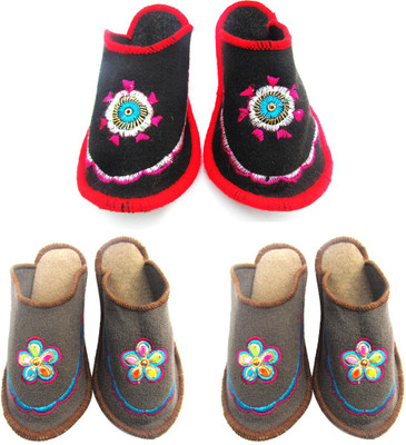

Shilipi Perokars Slippers, Multicolor
