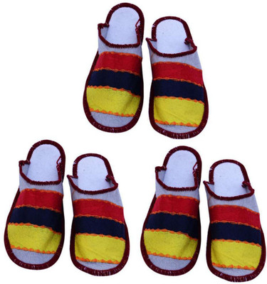 

Shree Sai Slippers, Multicolor