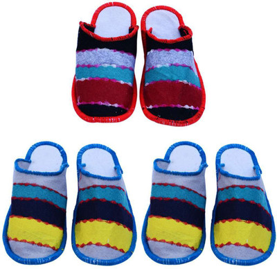 

Champaliya Slippers, Multicolor