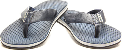 

United Colors of Benetton Flip Flops, 902