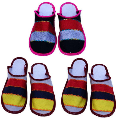 

Shree Sai Slippers, Multicolor