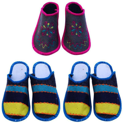 

Champaliya Slippers, Multicolor