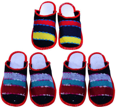 

Shree Sai Slippers, Red