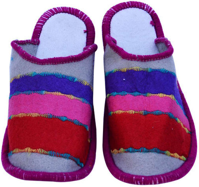 

Champaliya Slippers, Multicolor