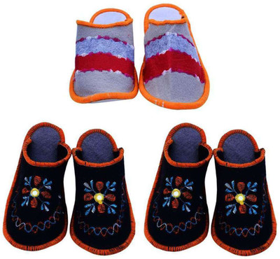 Shilipi Perokars Slippers, Multicolor