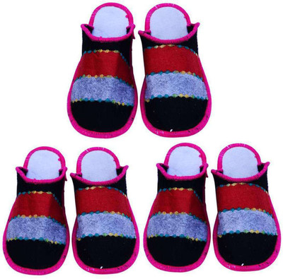 

Shilipi Perokars Slippers, Multicolor