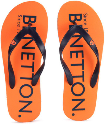

United Colors of Benetton Flip Flops, 905