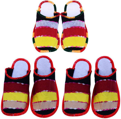 

Shilipi Perokars Slippers, Multicolor