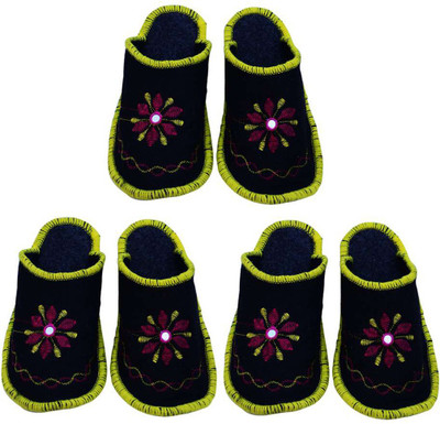 

Shilipi Perokars Slippers, Multicolor