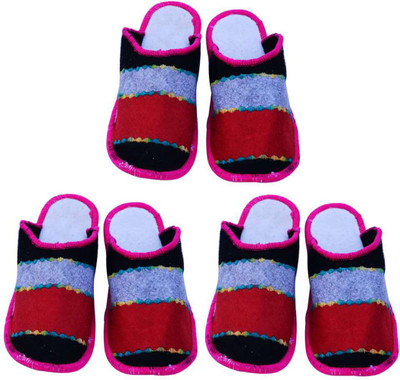 

Shilipi Perokars Slippers, Multicolor
