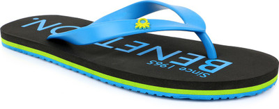 

United Colors of Benetton Flip Flops, Grey