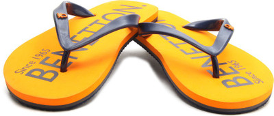 

United Colors of Benetton Basic III Flip Flops, 905