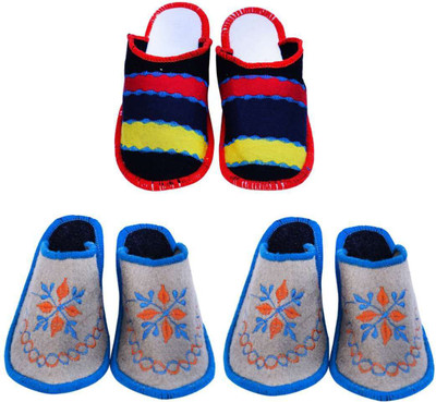 

Shilipi Perokars Slippers, Multicolor