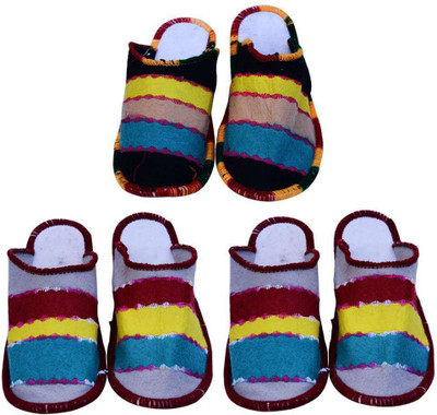 Champaliya Slippers, Multicolor