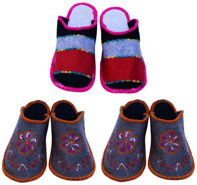 

Shilipi Perokars Slippers, Multicolor
