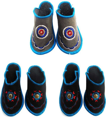 Champaliya Slippers, Multicolor