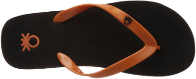 

United Colors of Benetton Flip Flops, Black and yellow