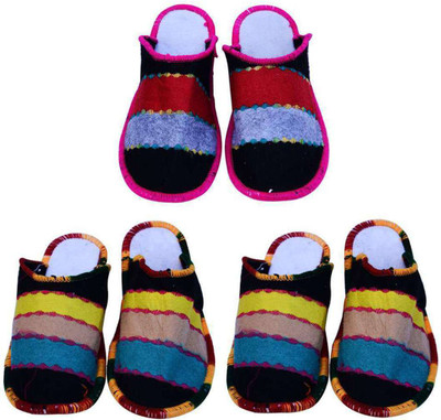 

Shilipi Perokars Slippers, Multicolor