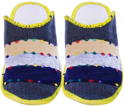 

Champaliya Slippers, Multicolor