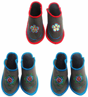 Champaliya Slippers, Multicolor