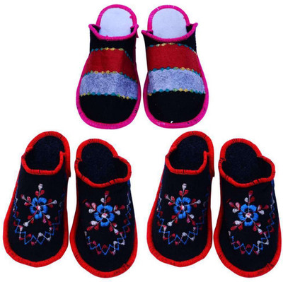 

Shree Sai Slippers, Multicolor