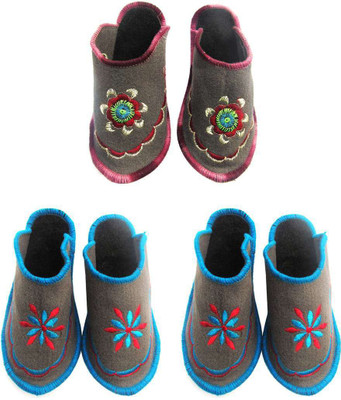 Shree Sai Slippers, Multicolor
