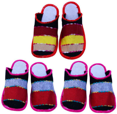 

Shree Sai Slippers, Pink