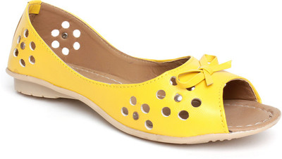 

Ala Mode Girls, Yellow