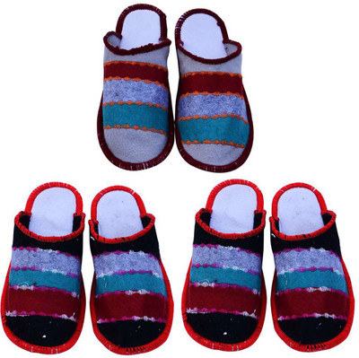 

Shilipi Perokars Slippers, Multicolor