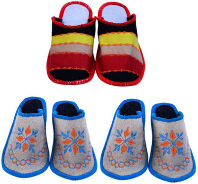 

Shilipi Perokars Slippers, Multicolor