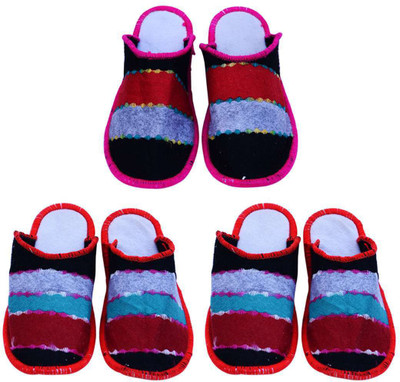 

Shilipi Perokars Slippers, Multicolor