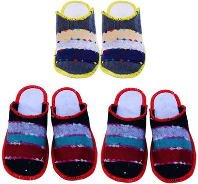 

Champaliya Slippers, Multicolor