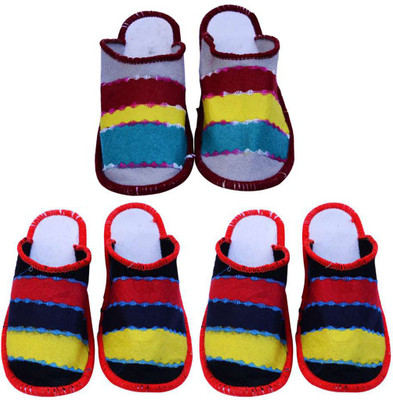 Shilipi Perokars Slippers, Multicolor