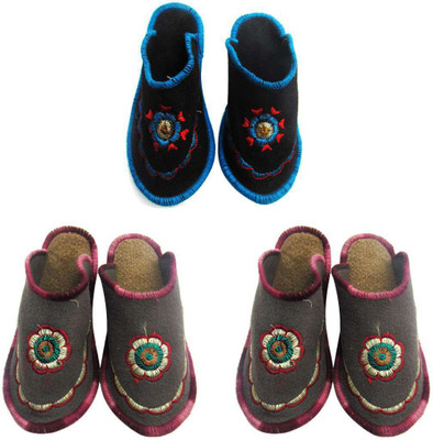 

Shilipi Perokars Slippers, Multicolor