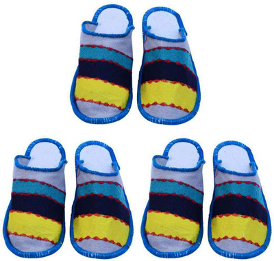 

Champaliya Slippers, Multicolor