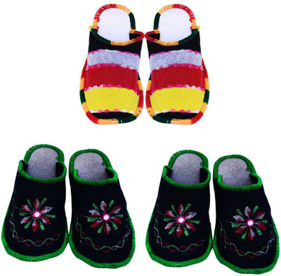 

Shilipi Perokars Slippers, Multicolor
