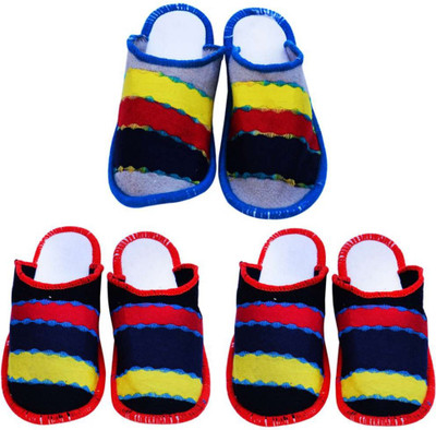 

Shree Sai Slippers, Multicolor