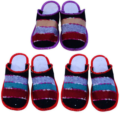 

Champaliya Slippers, Multicolor