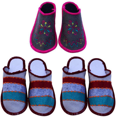 

Champaliya Slippers, Multicolor